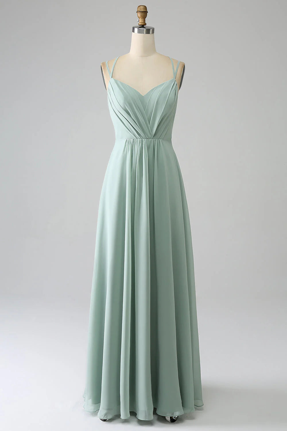 Vestido de dama de honor largo plisado con espalda descubierta y tirantes finos en forma de A